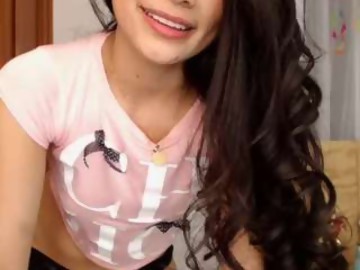 slutty sex cam girl abie_owen shows free porn on webcam. 22 y.o. speaks español