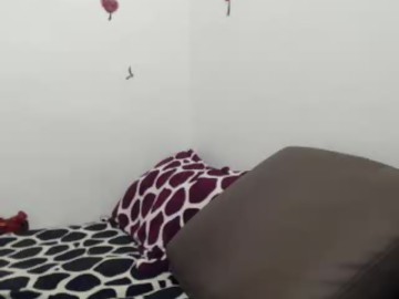 cute sex cam girl rosasweet02 shows free porn on webcam. 20 y.o. speaks english espaneol