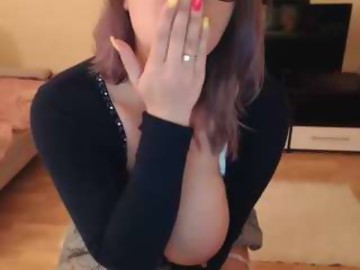 english sex cam girl milkykandy shows free porn on webcam. 30 y.o. speaks english, french