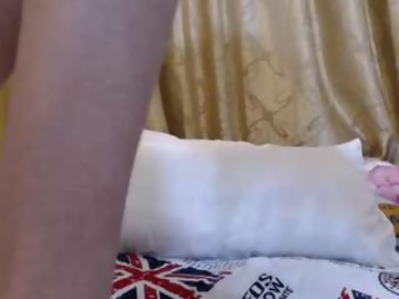 squirt sex cam girl alex_nicha shows free porn on webcam. 25 y.o. speaks english