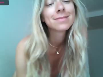 bbw sex cam girl arianaonfire shows free porn on webcam. 24 y.o. speaks english/spanish/russian