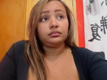 spanish sex cam girl crazyonme shows free porn on webcam. 97 y.o. speaks español