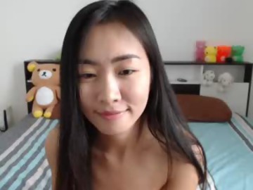 asiantabbyx is asian cam girl 28 years old shows free porn