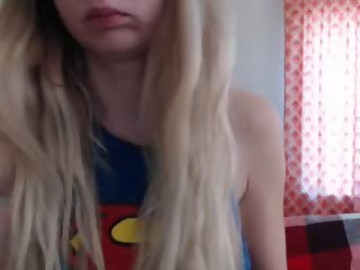 ohmibod sex cam girl katieandandy shows free porn on webcam. 19 y.o. speaks only english