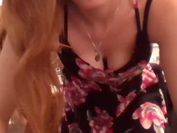 fingering sex cam girl daphnemadison shows free porn on webcam. 26 y.o. speaks english