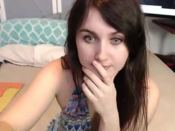 ohmibod sex cam girl claireity shows free porn on webcam. 25 y.o. speaks english