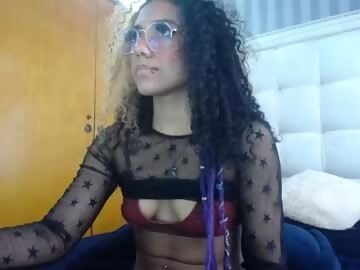 luana_grey is latin cam girl 22 years old shows free porn
