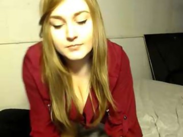 english sex cam girl missnerdydirty shows free porn on webcam. 24 y.o. speaks english