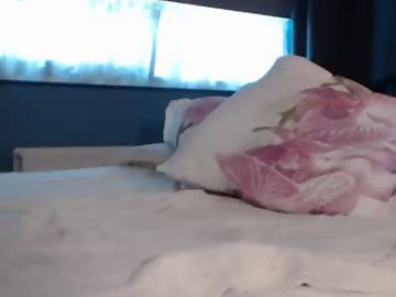 english sex cam couple passiekoppel shows free porn on webcam. 99 y.o. speaks dutch/ english/ deutsch/ french/flemish / italian / little spanish/luxembourgs
