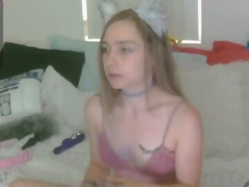 petite sex cam girl blondiebubblebooty shows free porn on webcam. 22 y.o. speaks english, italian