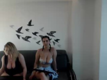 striptease sex cam couple hazeljoyx shows free porn on webcam. 28 y.o. speaks english