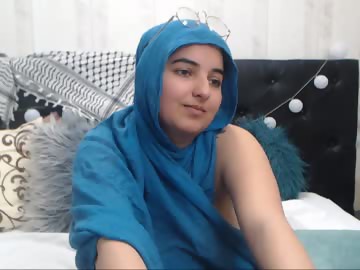 allyiah is cute girl 20 years old shows free porn on webcam